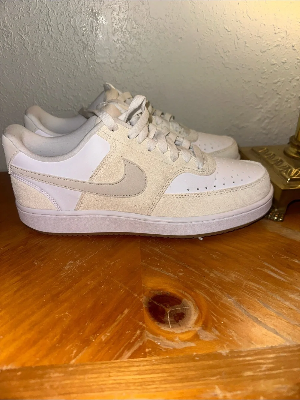 Nike White and Cream Low-Top Sneakers with Suede Accents